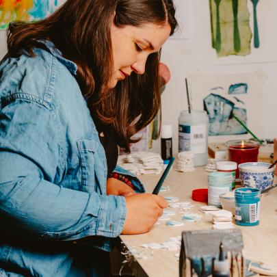 Kim Ladd painting